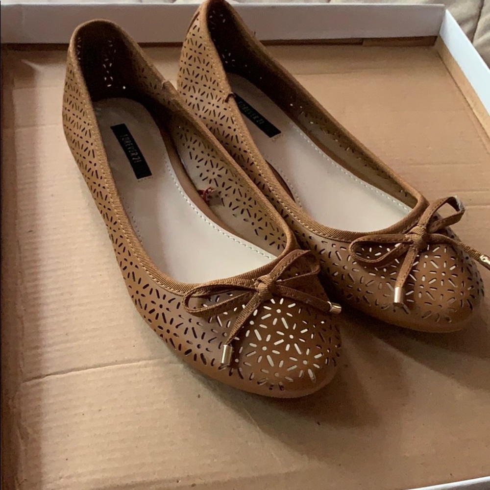F21 Brown Flats